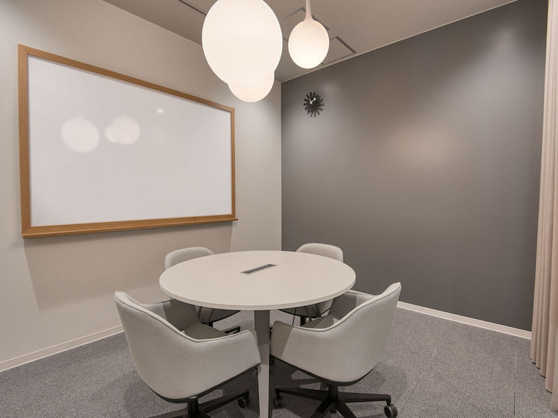 Common Area_Meeting Room. It is possible to invite guests for meetings.