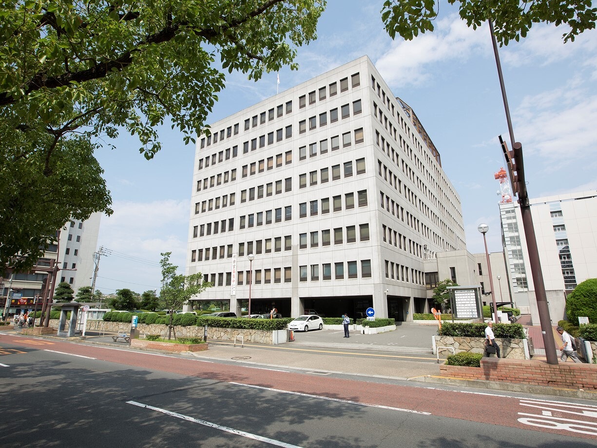 外観_オフィスは高松駅から徒歩6分に位置しています。