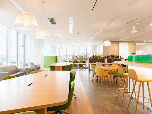 Regus Yokohama blue avenue