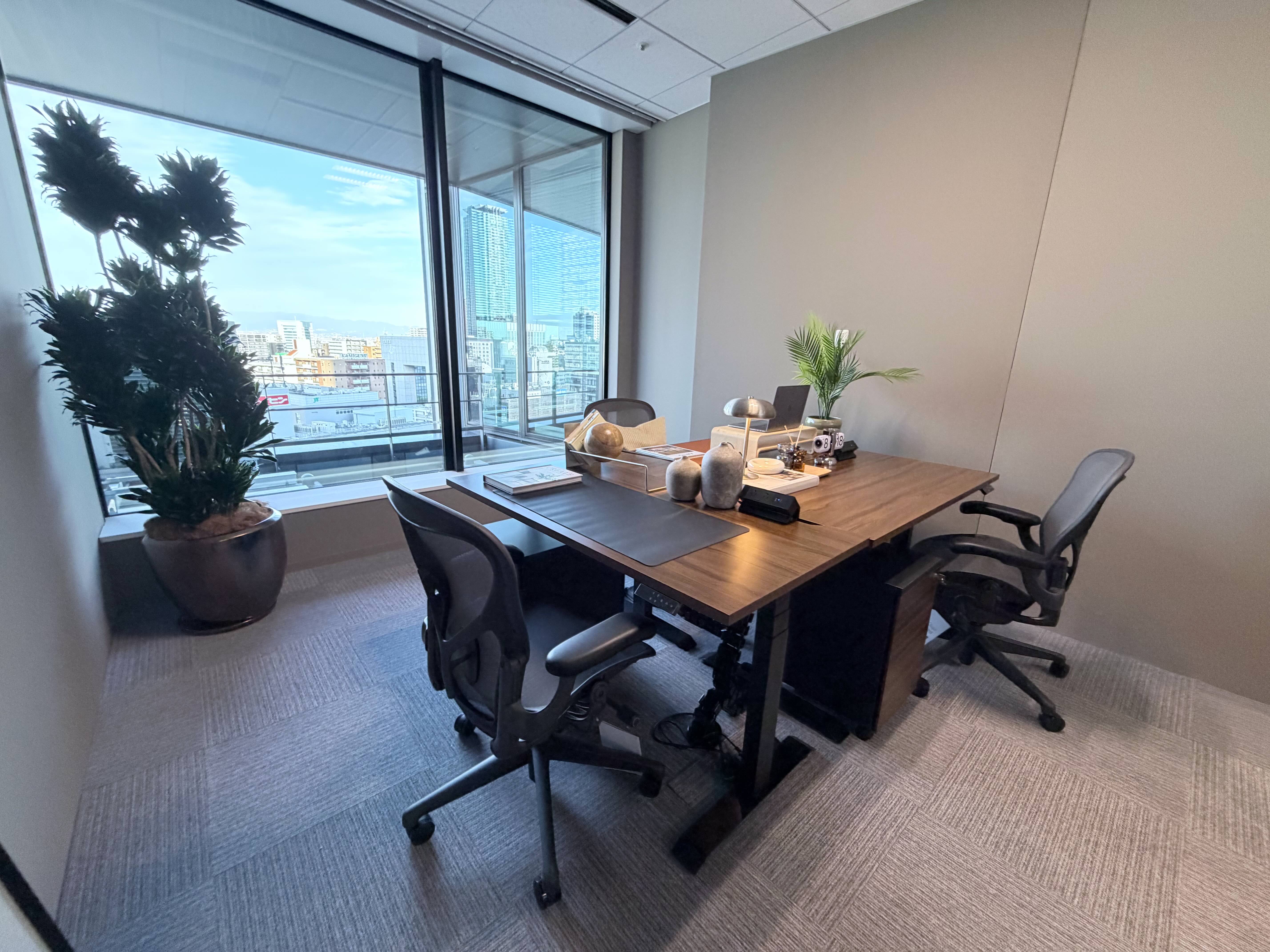 オフィス窓側3P