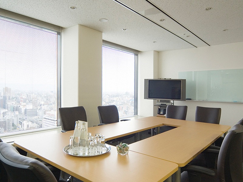 Regus osaka kokusai