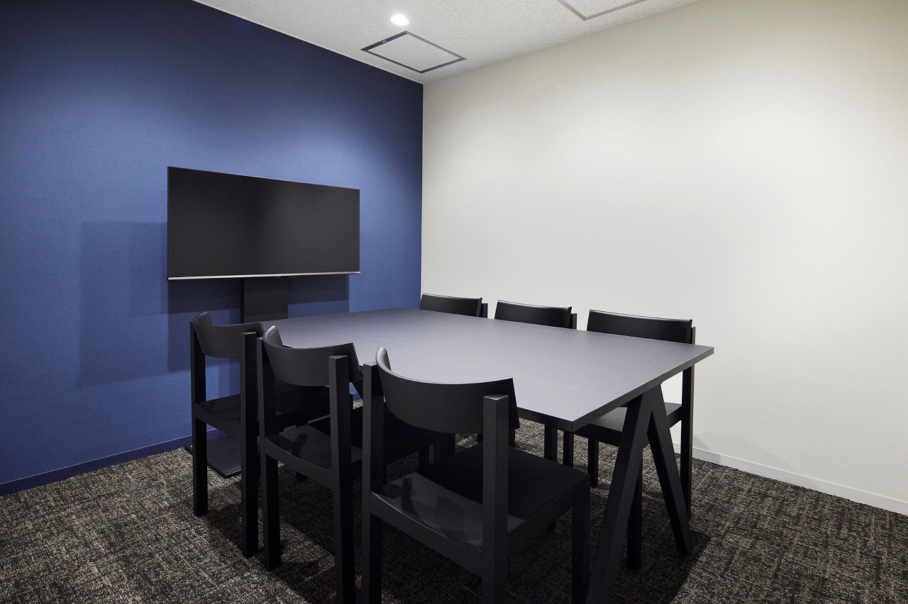 6 conference rooms