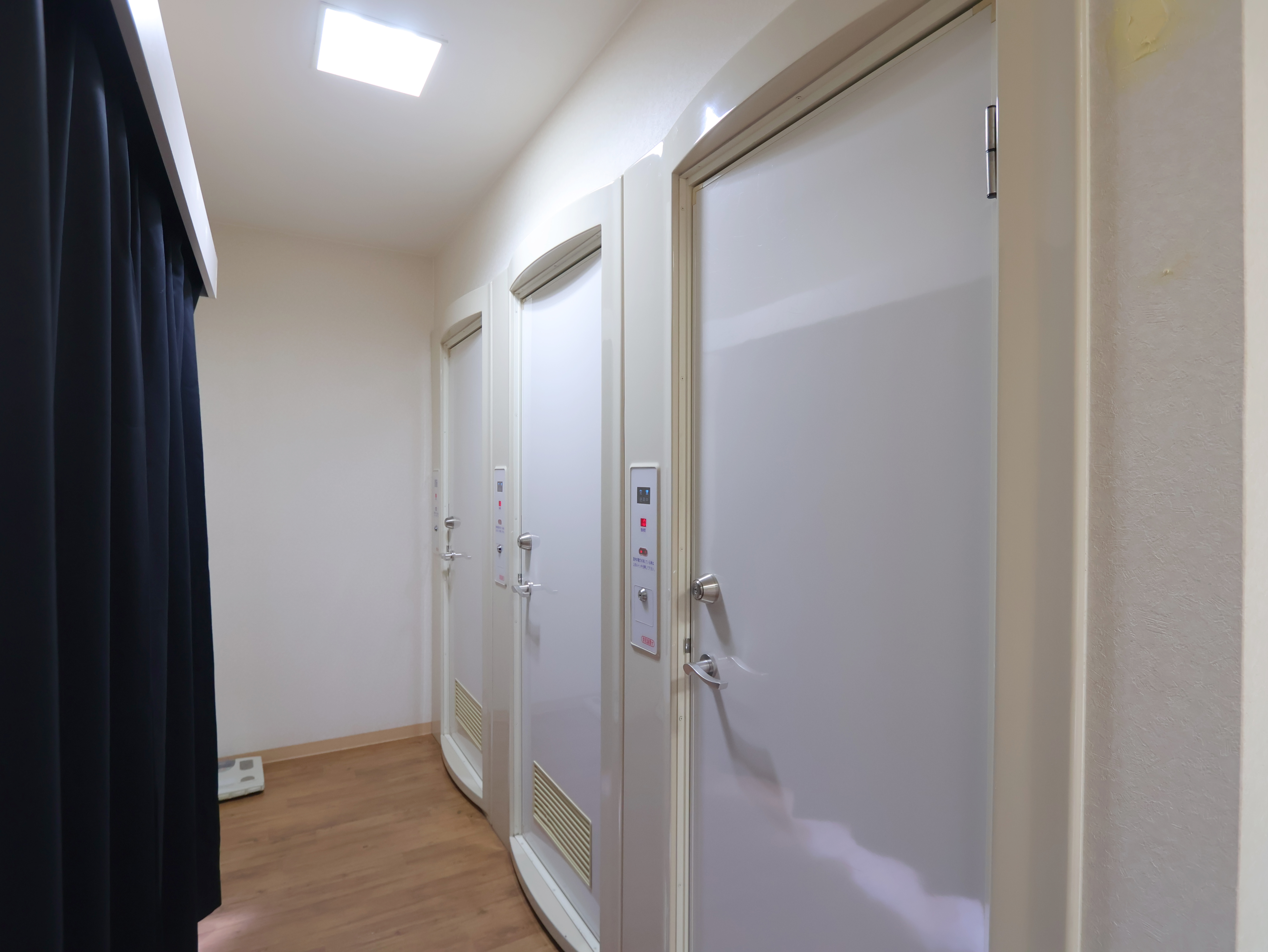 シャワールーム