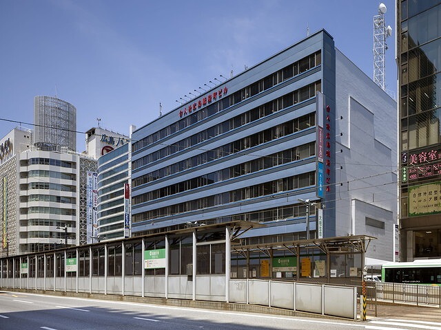 Exterior_The building is a 1-minute walk from Kamiyacho-Higashi Station and has high visibility.