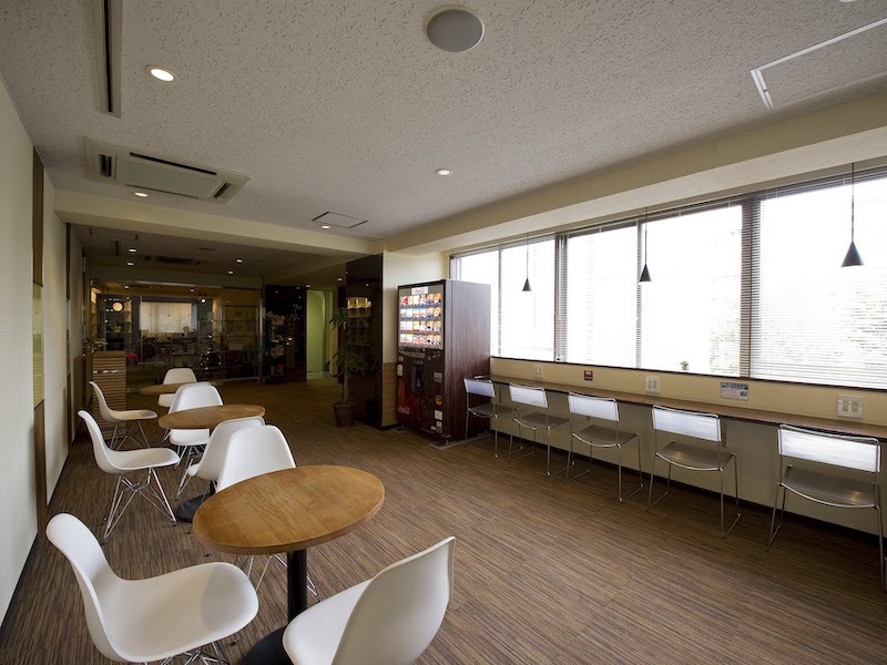 Common area_Business lounge. It can be used as a space for business negotiations and meetings.