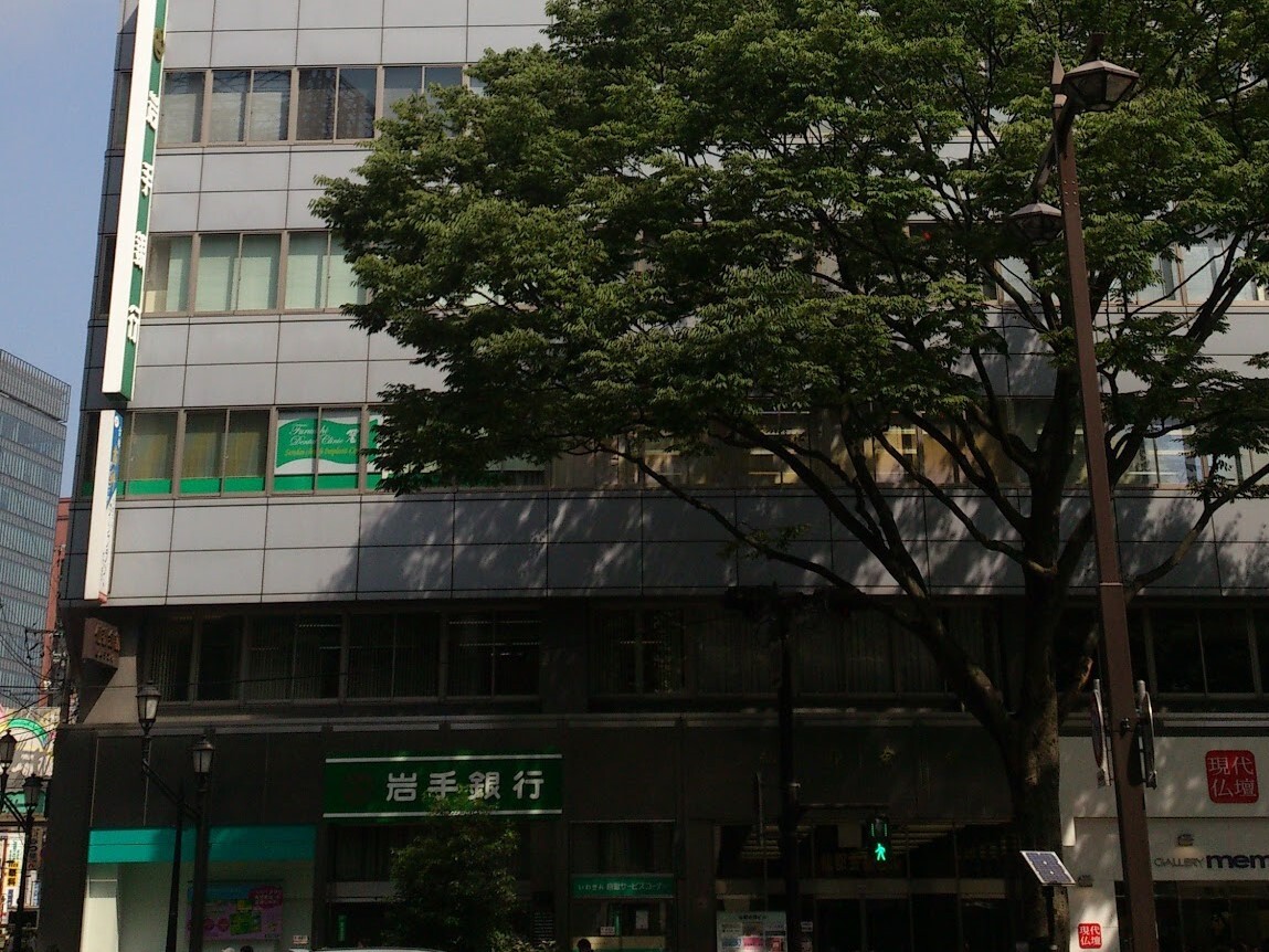 外観_オフィスは当施設の5階になります。