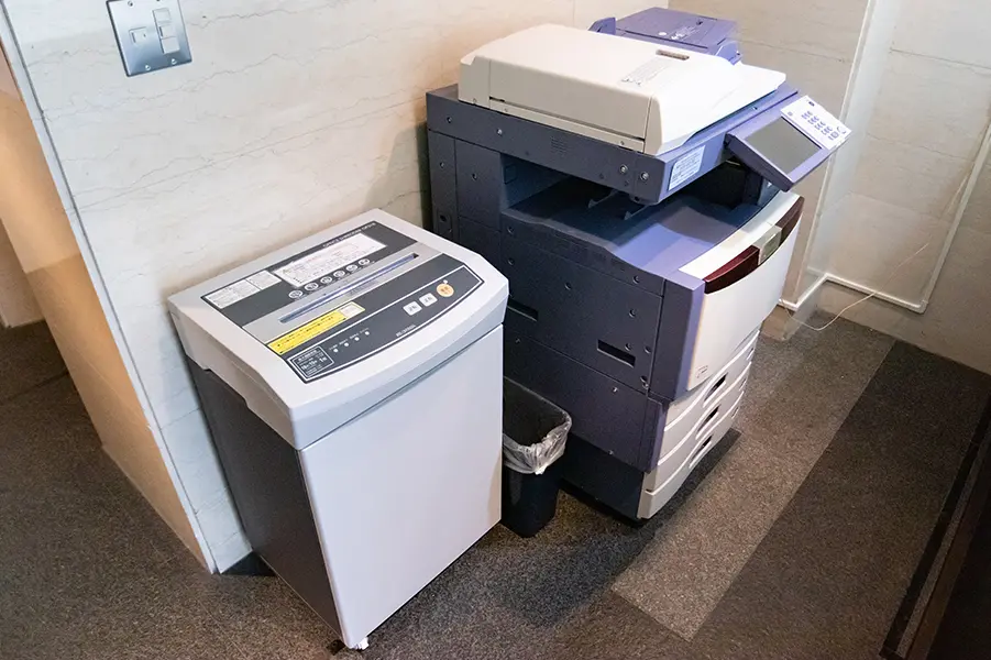 複合機_共有の複合機があるので大きな買い物をする必要がありません