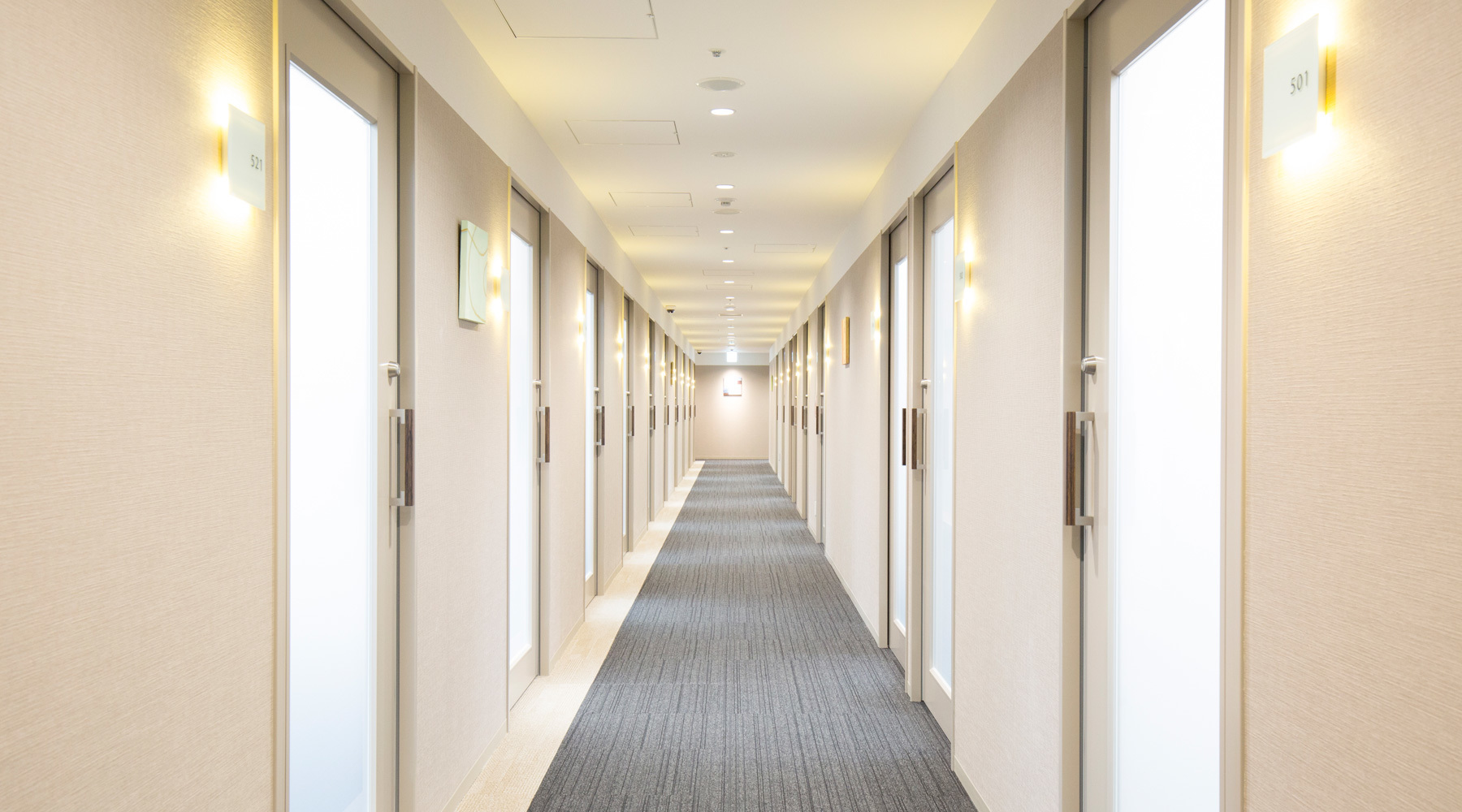 Hallways_Quiet hallways with less noise, and soundproof walls make this possible!