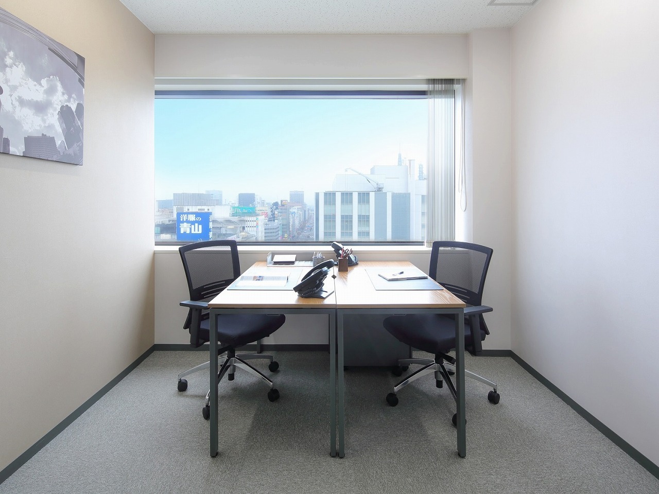 個室_充実した設備が揃っており、入居後すぐにビジネスに取り組めます。
