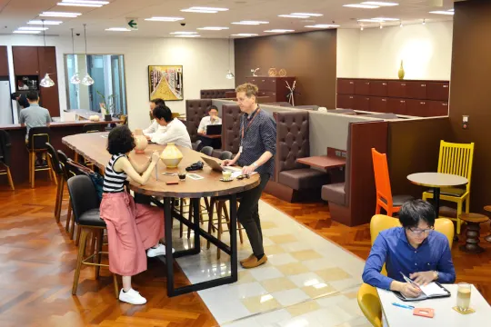 Coworking space_The space is designed with a bright and open feel