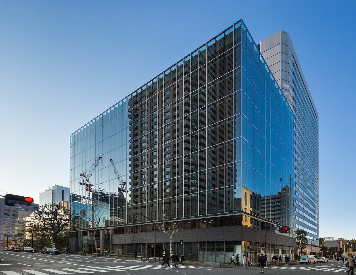 Appearance_A quiet office building with an impression of tranquility befitting a brand name area, Aoyama.